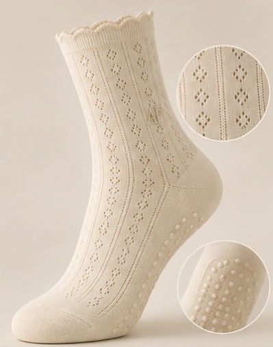 The Pointelle Pilates grip sock
